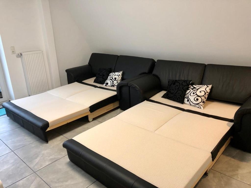 Dachgeschosswohnung Mit Seeblick Ahrensbok Bagian luar foto